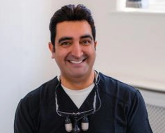 Dr Peyman Pakyari, Restorative & Advanced Cosmetic Dentist at Bayswater Dental Clinic